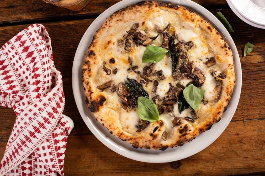 Toppings innovadores para Pizza tipo Napolitana